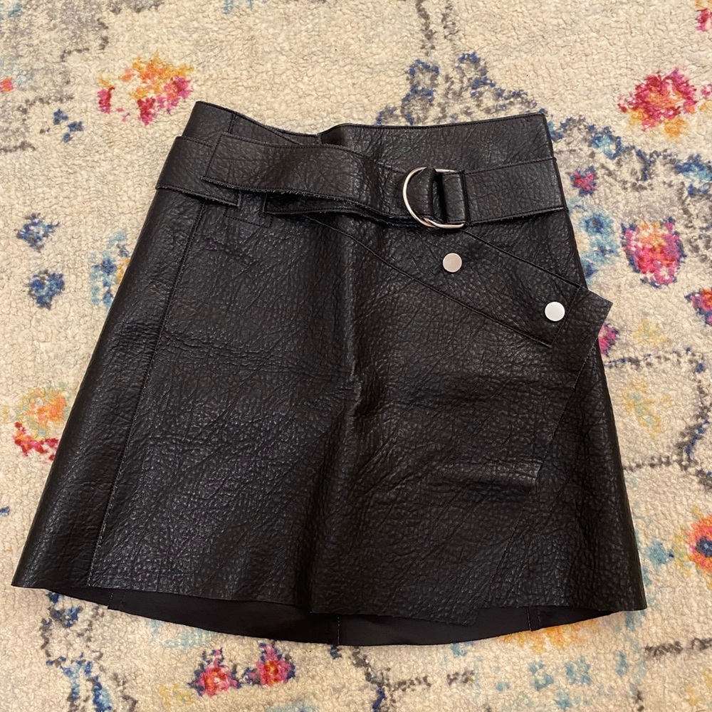 *NWT* ZARA Leather Skirt